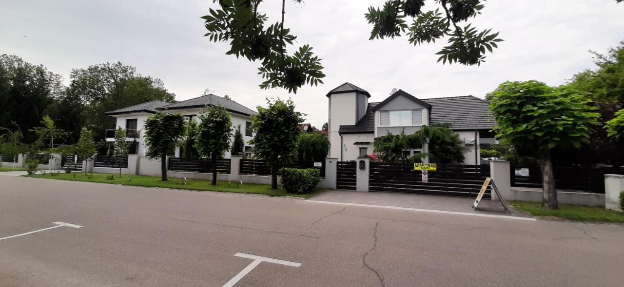 Ancsi Apartmanház Balatonlelle Kültér fotó