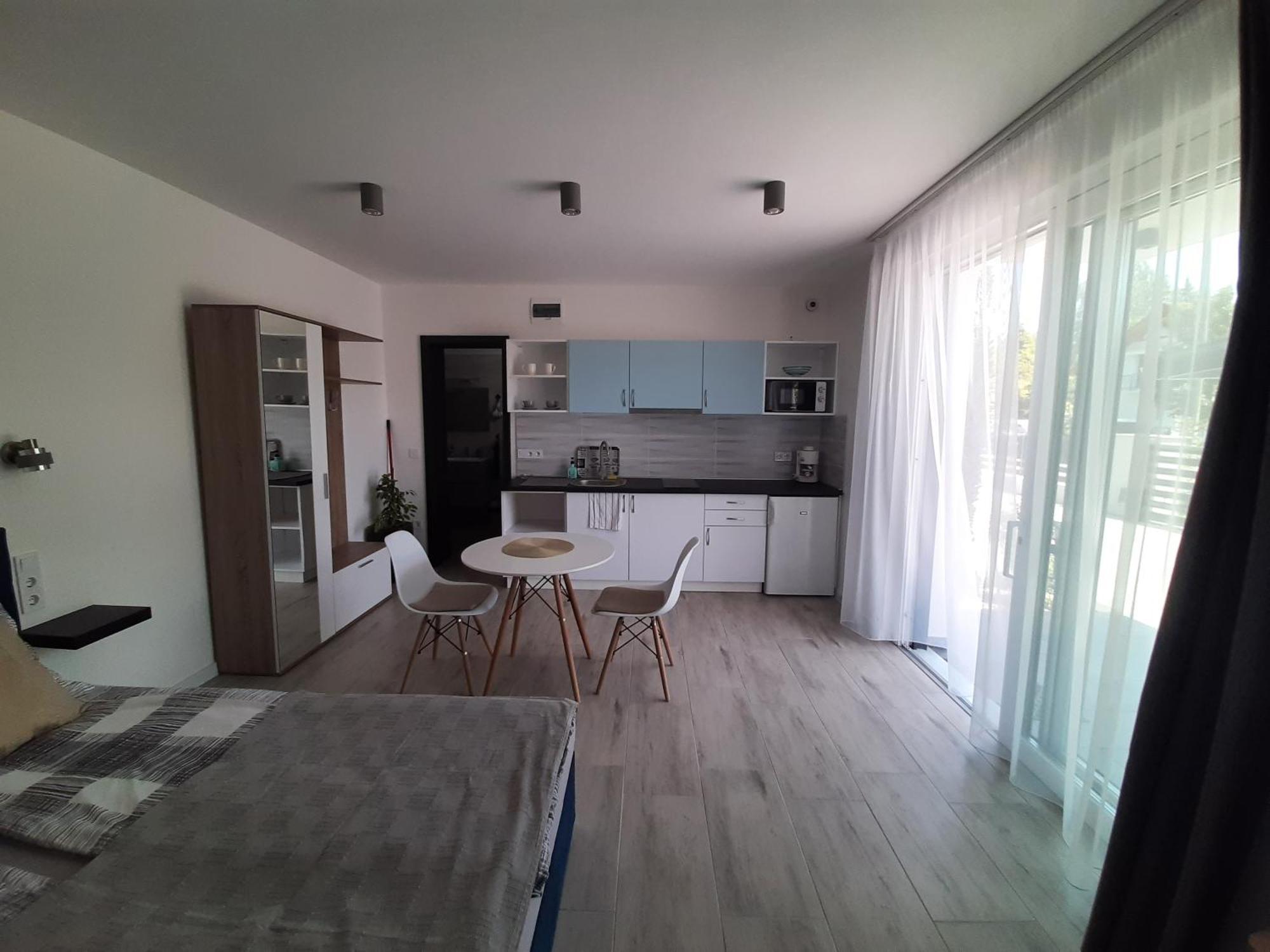 Ancsi Apartmanház Balatonlelle Kültér fotó