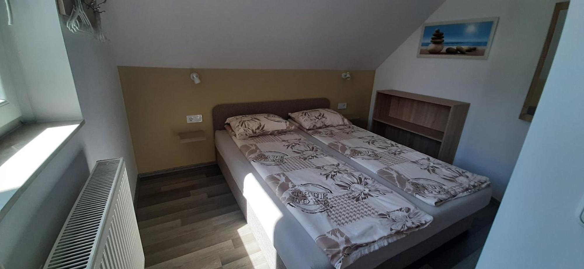 Ancsi Apartmanház Balatonlelle Kültér fotó