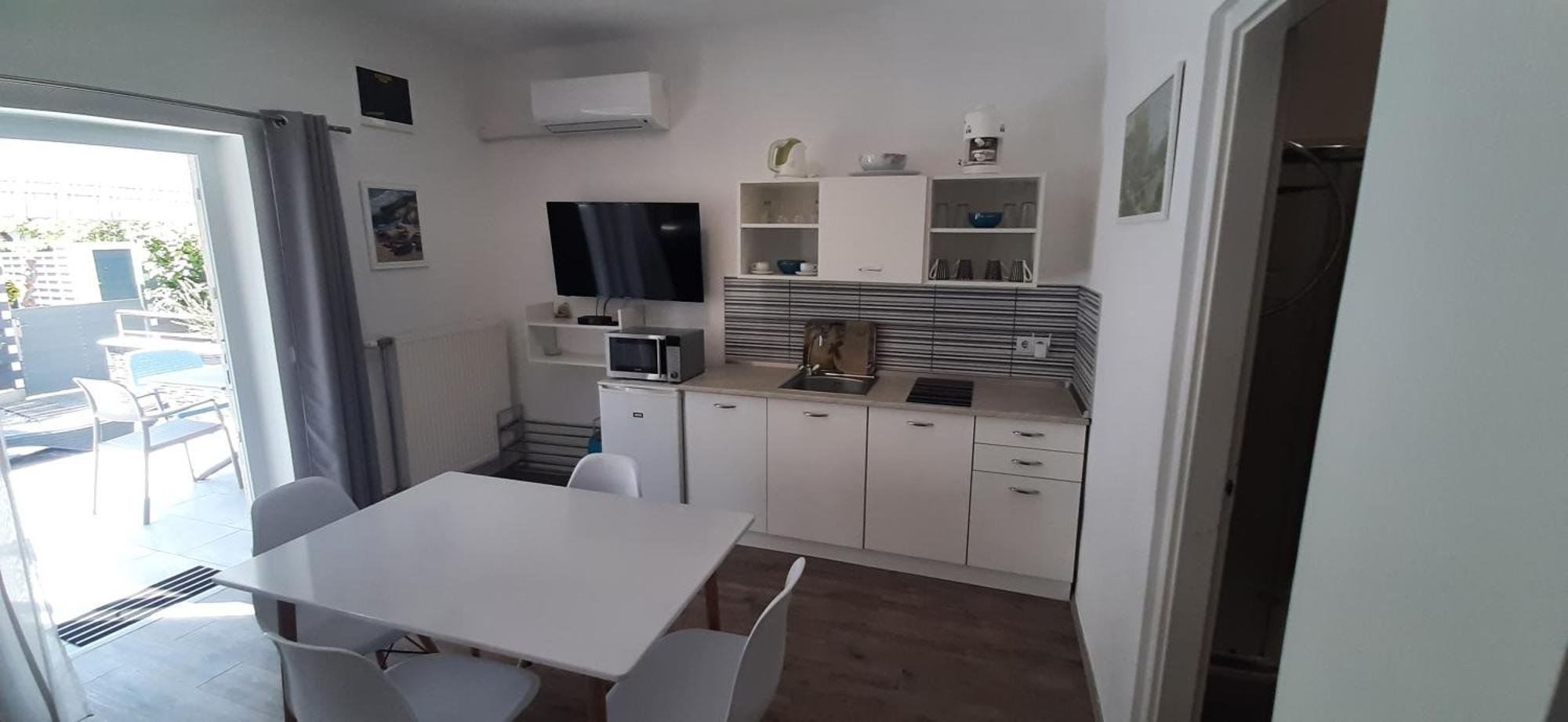 Ancsi Apartmanház Balatonlelle Kültér fotó